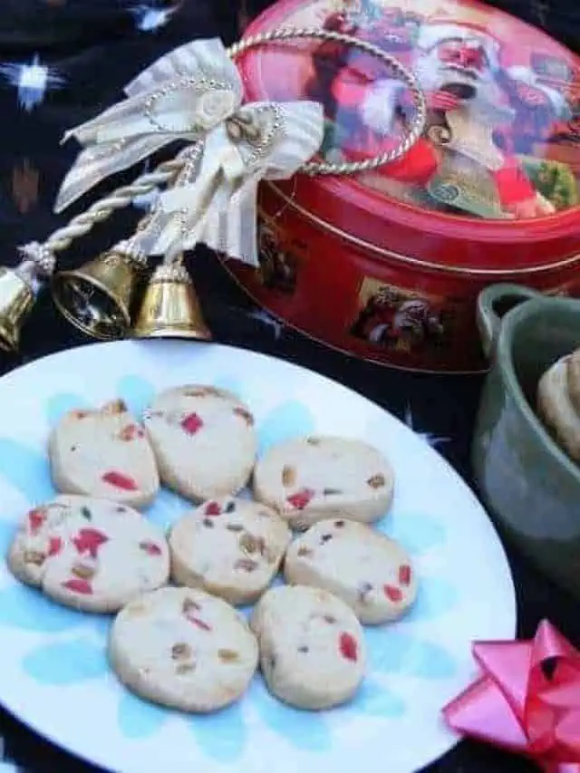 Easy Christmas Fruit Cookies