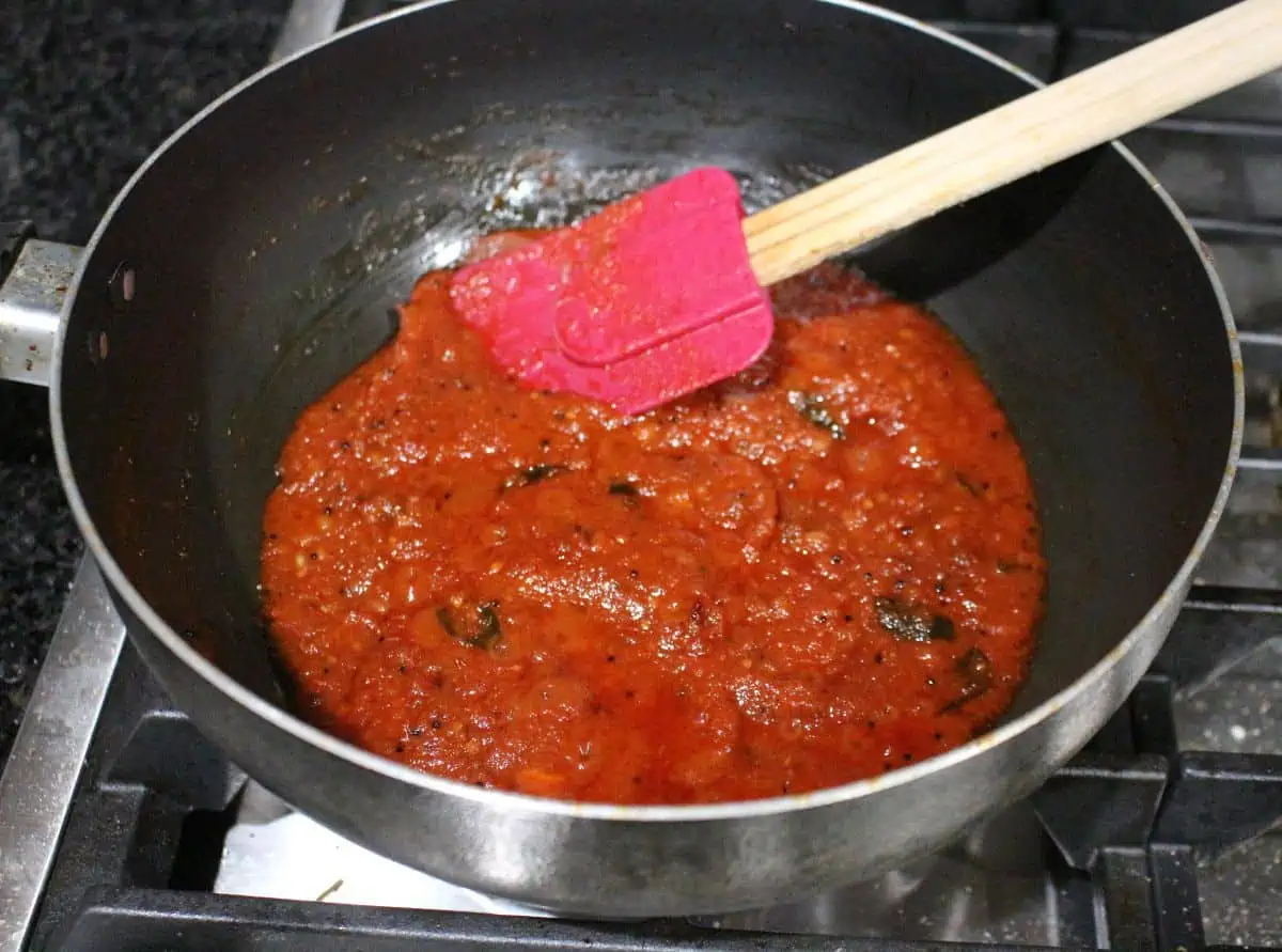 chutney cooking in a pan