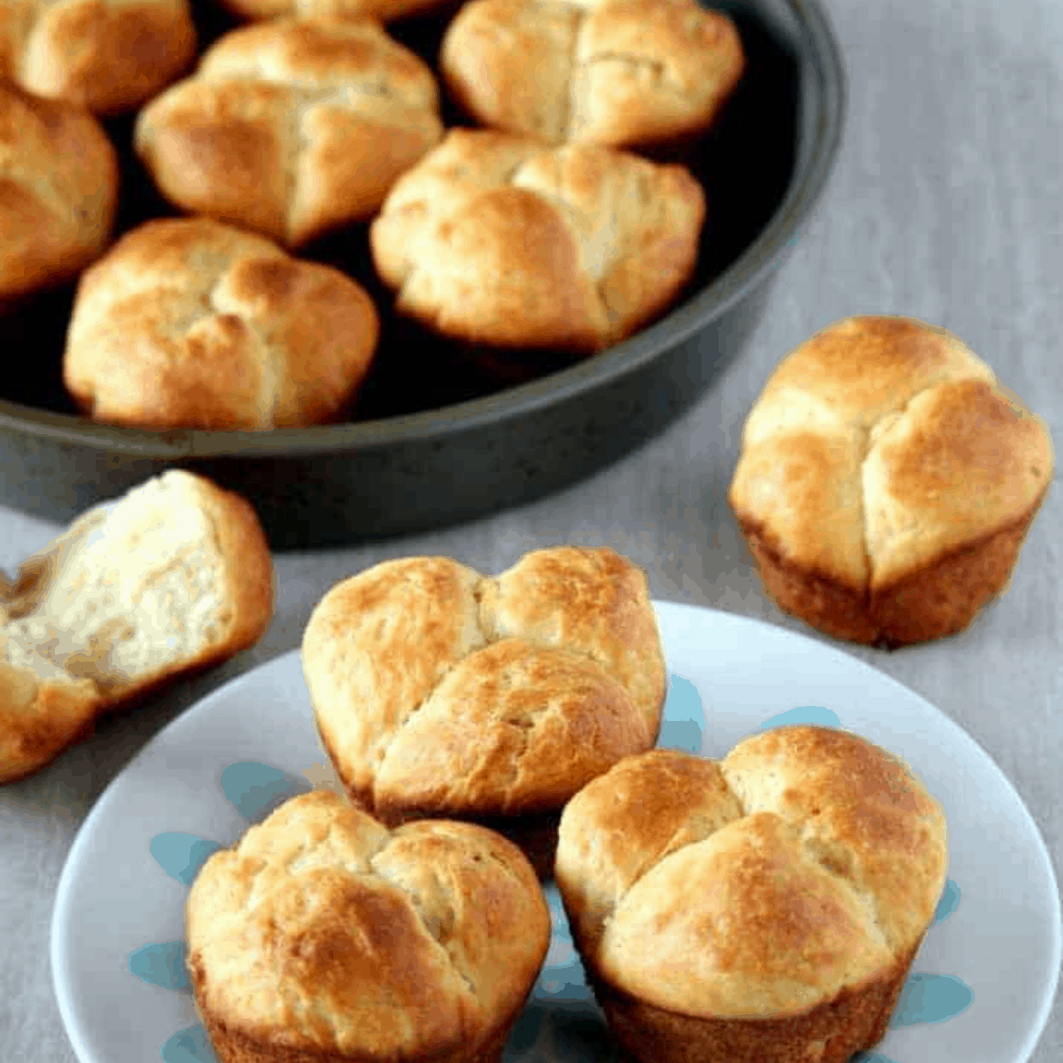 https://x9s2d6a3.rocketcdn.me/wp-content/uploads/2016/05/Cloverleaf-Dinner-Rolls.png