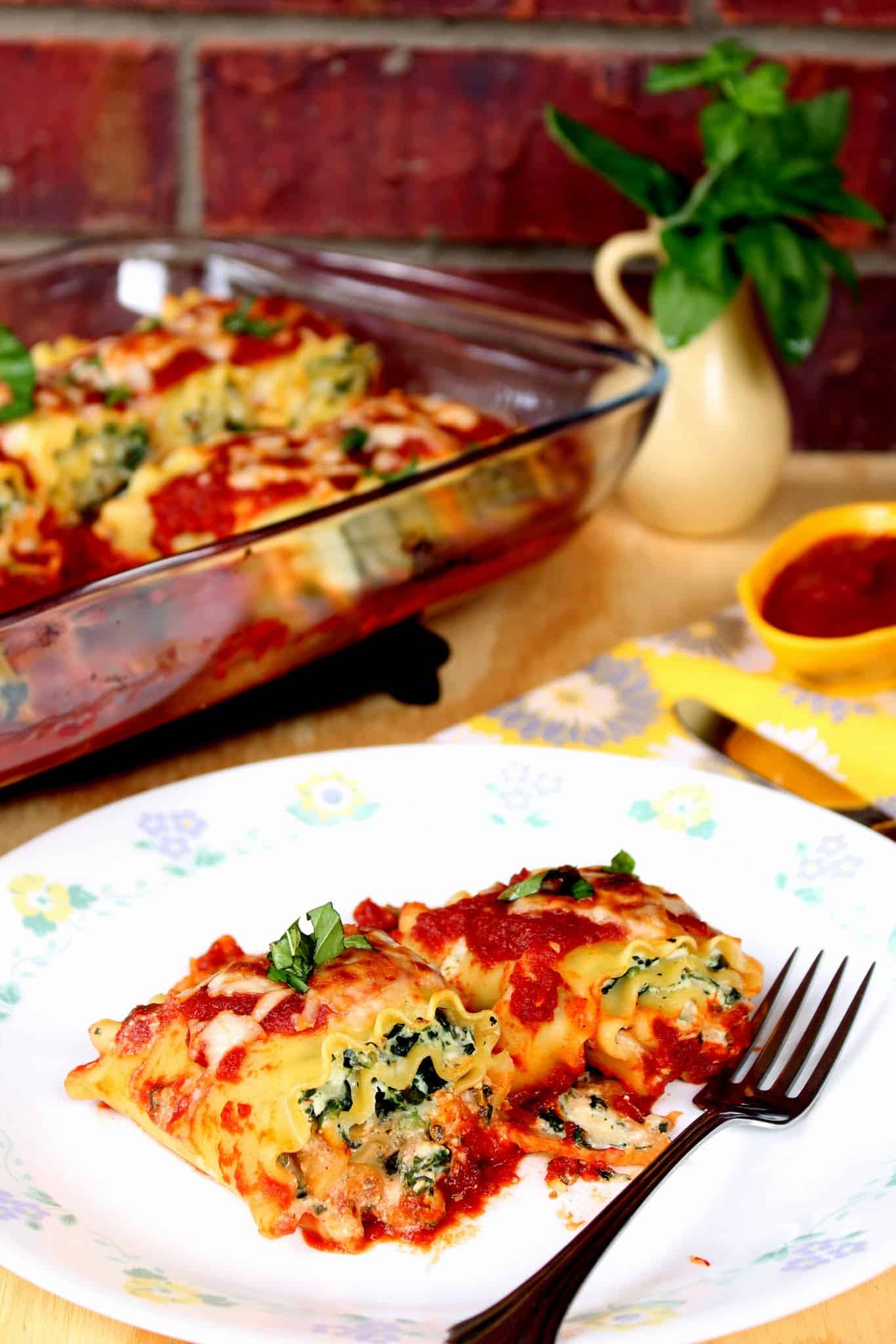 Spinach Lasagna roll ups %%
