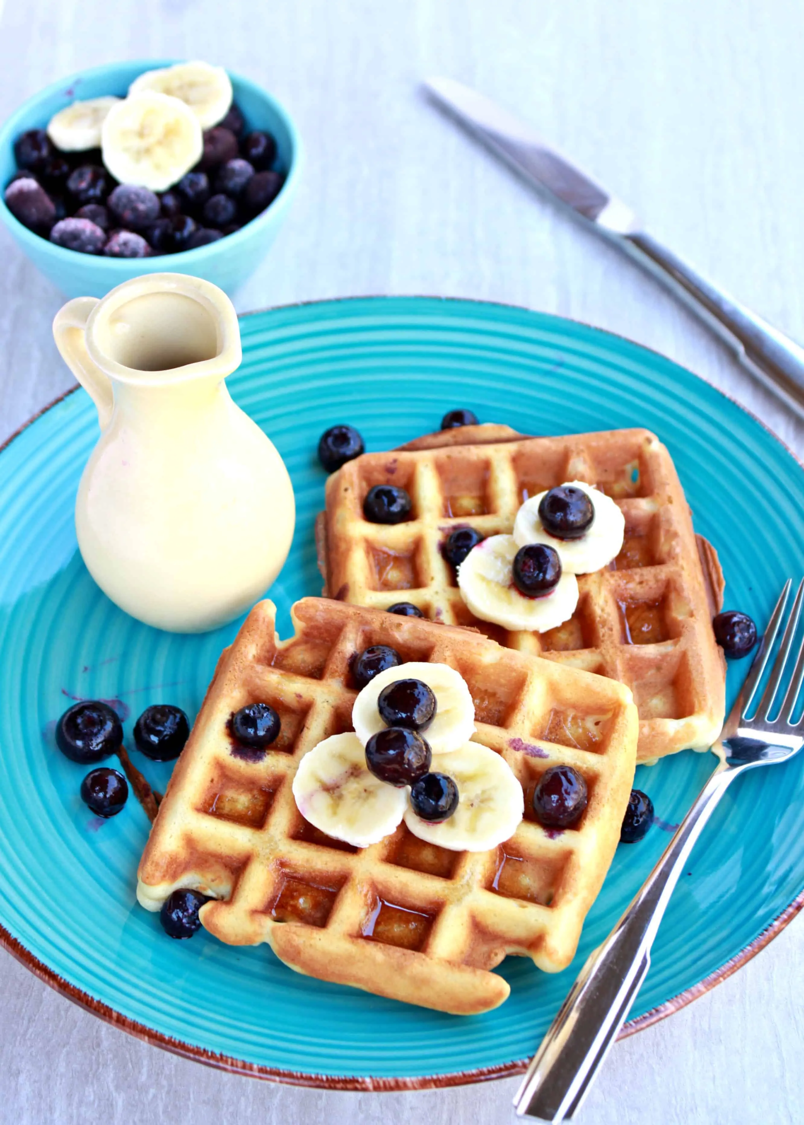 Waffles with banana and berries