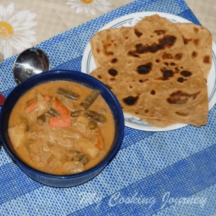 Vegetable Kurma in a Bowl