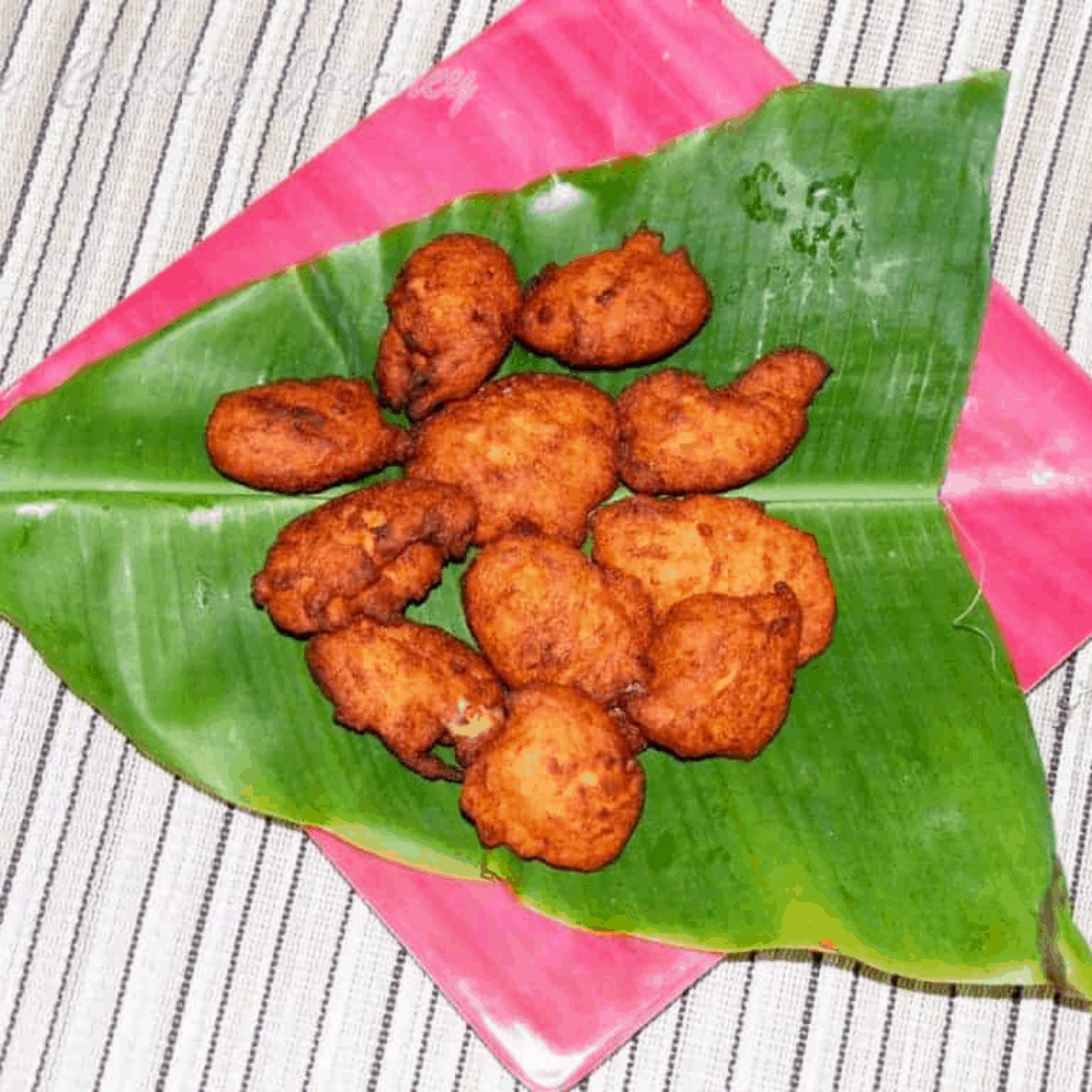 Koat-Pitha-from-Tripura-–-Deep-fried-Rice-flour-fritters-with-Banana