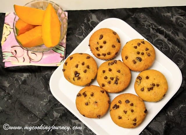 Mango and Chocolate Chips Muffin – Eggless served in a tray