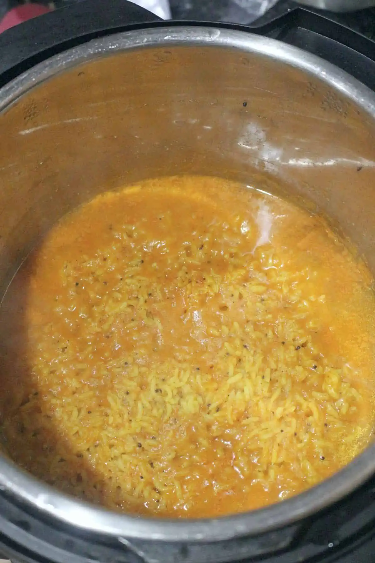cooked rasam rice in instant pot.